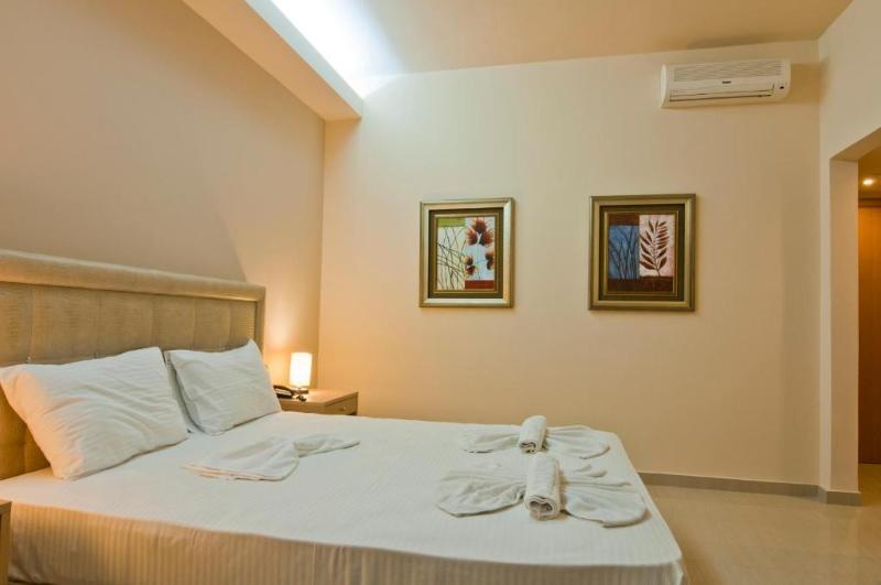 Hotel Oasis Beach (Adults Only) Anissaras Екстериор снимка